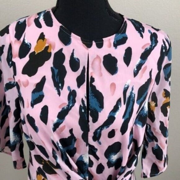TCEC Lively Leopard Dress Short Sleeve Faux Wrap Keyhole Pink Animal Print - Picture 5 of 15